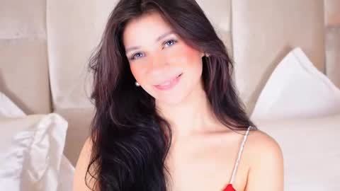 Snapshot of kirakayleigh chatting on 03/10/25, 04:07 kira online show from 03/10/25, 04:07