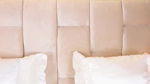 Snapshot of kirakayleigh chatting on 10/13/25, 01:05 kira online show from 10/13/25, 01:05