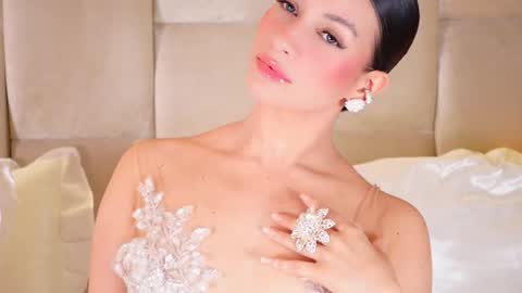 Snapshot of kirakayleigh chatting on 11/28/25, 01:41 kira online show from 11/28/25, 01:41