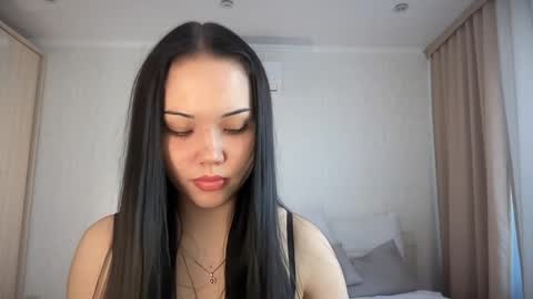 kirakira11 online show from 04/21/26, 09:26