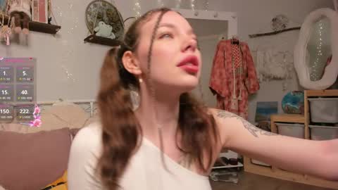 little vampire online show from 04/03/26, 05:16