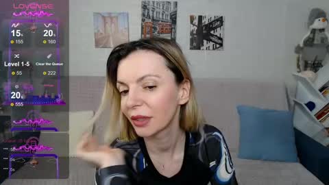 kiramartins cat online show from 12/23/24, 04:22