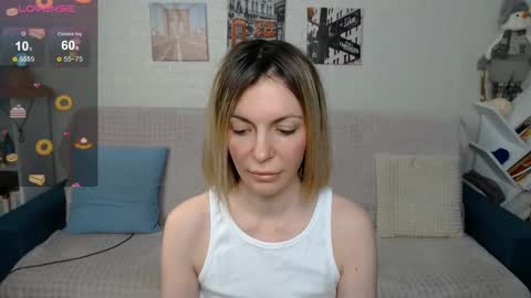 kiramartins cat online show from 01/07/25, 04:08