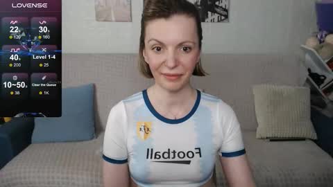 kiramartins cat online show from 01/15/26, 07:17