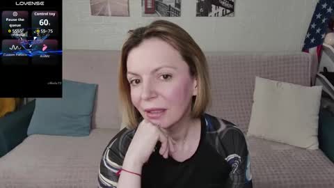 kiramartins cat online show from 02/12/26, 06:25