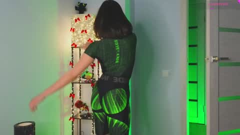 Kiara online show from 01/01/25, 08:47