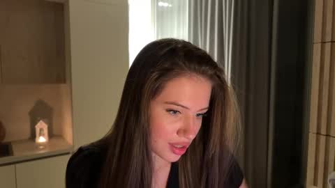 Kira online show from 10/20/25, 03:56