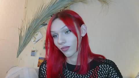 Kira online show from 04/15/26, 01:18