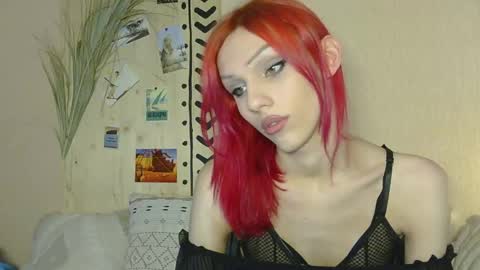 Kira online show from 05/11/26, 04:04
