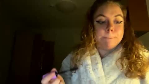 Snapshot of kiraslut981151 chatting on 03/04/26, 01:22 kiraslut981151 online show from 03/04/26, 01:22