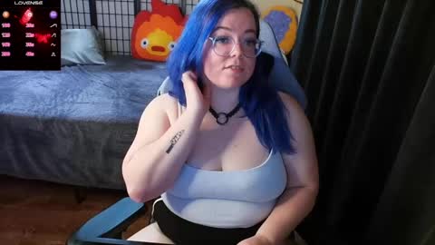 KiraSpitQueen online show from 01/12/25, 02:45