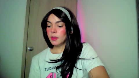 Kiri online show from 09/09/25, 04:01