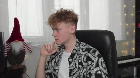 Kirill and Andrey online show from 12/24/24, 12:11