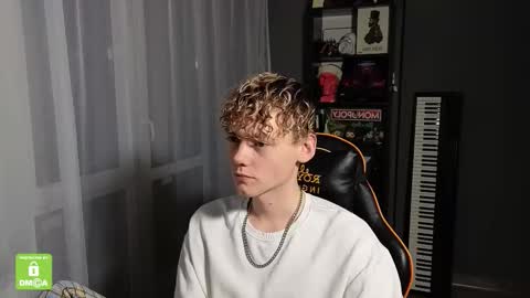 Kirill and Andrey online show from 09/18/25, 07:27