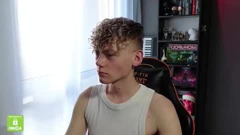 Kirill and Andrey online show from 10/28/25, 10:08