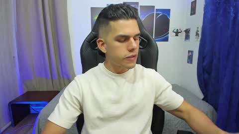 Jacob online show from 12/30/24, 01:37