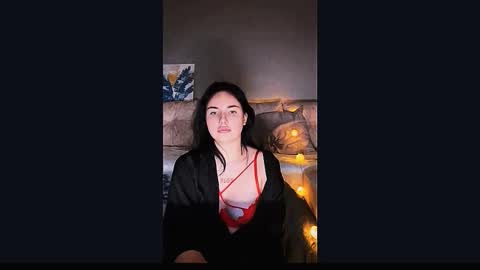 Snapshot of kirunya chatting on 10/16/25, 06:42 Kira online show from 10/16/25, 06:42