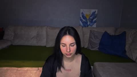 Kira online show from 11/30/25, 08:24