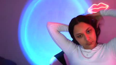 kiss_ameliaa online show from 02/18/25, 11:22