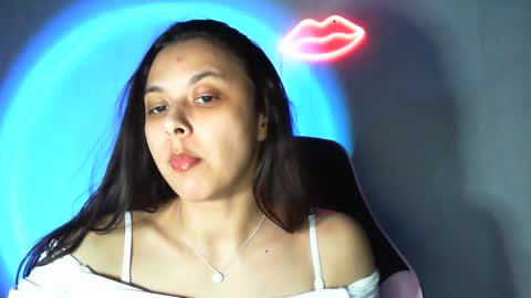 kiss_ameliaa online show from 02/19/25, 06:43