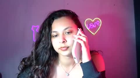 kiss_ameliaa online show from 02/25/25, 11:19