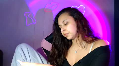 kiss_ameliaa online show from 02/27/25, 01:38