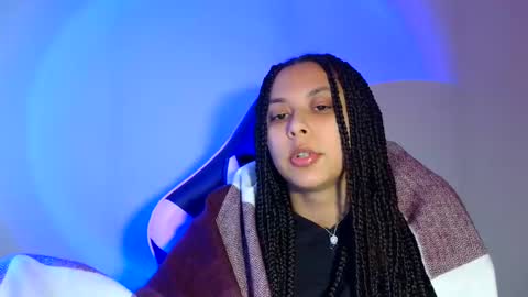 kiss_ameliaa online show from 03/07/25, 10:56