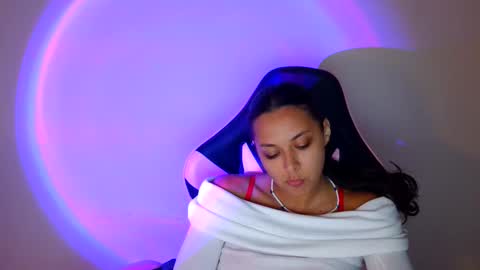 kiss_ameliaa online show from 09/24/25, 07:33