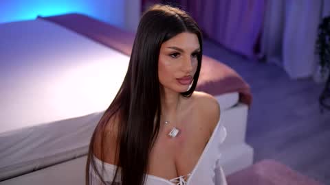 Kiss Jess online show from 02/24/26, 08:18