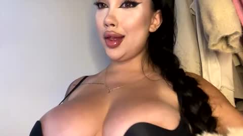 Snapshot of kiss_lissa666 chatting on 08/01/26, 09:30 kiss_lissa666 online show from 08/01/26, 09:30