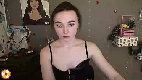 Valeria online show from 02/24/25, 09:21