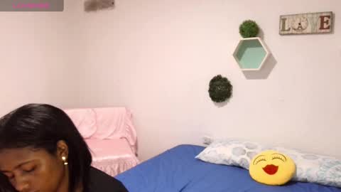 Violet  online show from 12/17/24, 02:12