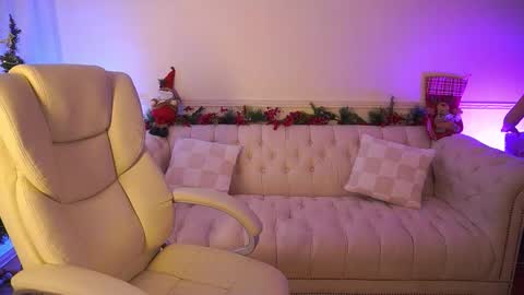 Snapshot of kissablekira chatting on 12/22/25, 07:05 KissableKira online show from 12/22/25, 07:05