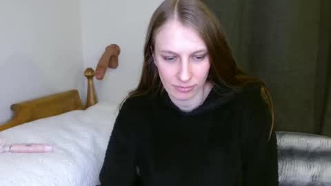 Allie online show from 01/10/25, 04:22