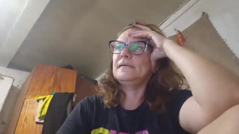 Snapshot of kissandvibe chatting on 09/09/25, 06:29 kissandvibe online show from 09/09/25, 06:29