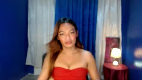 Snapshot of kisses_asian143 chatting on 02/25/25, 08:03 VICTORIA online show from 02/25/25, 08:03