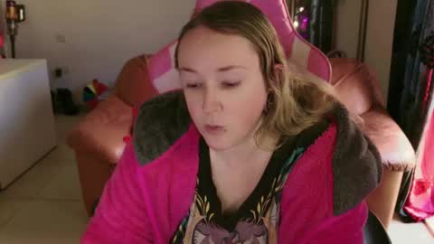 kissica online show from 01/31/25, 01:56