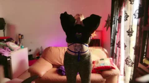 kissica online show from 03/11/25, 08:52