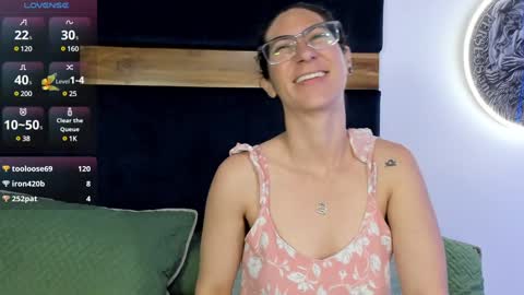 Snapshot of kissingcobank chatting on 01/29/25, 08:51 Kissing Company online show from 01/29/25, 08:51