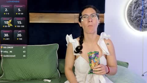 Snapshot of kissingcobank chatting on 01/30/25, 08:54 Kissing Company online show from 01/30/25, 08:54