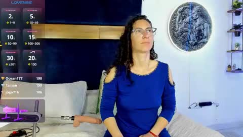 Snapshot of kissingcobank chatting on 02/13/25, 07:13 Kissing Company online show from 02/13/25, 07:13