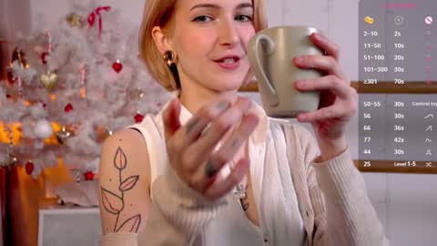 Snapshot of kisskiss_muah chatting on 12/28/24, 02:10 Kate  online show from 12/28/24, 02:10