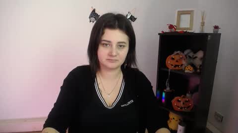 kissleoxx online show from 11/11/25, 01:33