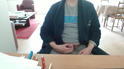 Snapshot of kisslog1 chatting on 04/06/26, 03:13 kisslog1 online show from 04/06/26, 03:13
