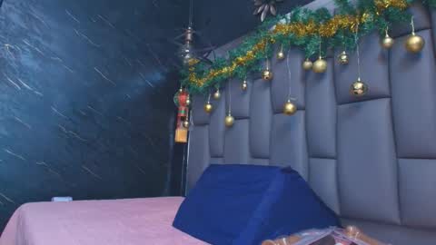 BELLA FLAME online show from 12/20/25, 06:59