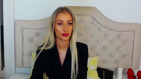 Natalie online show from 11/15/25, 10:01