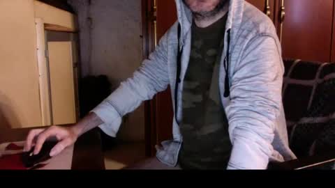 kissofbanned1983 online show from 12/23/25, 10:35