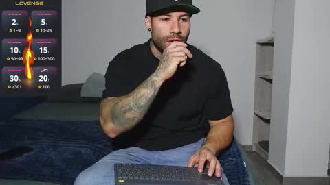 kite__ online show from 10/13/25, 04:01