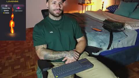 kite__ online show from 03/08/26, 02:21