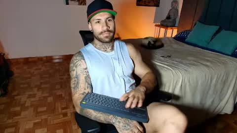 Snapshot of kite__ chatting on 04/19/26, 10:56 kite__ online show from 04/19/26, 10:56